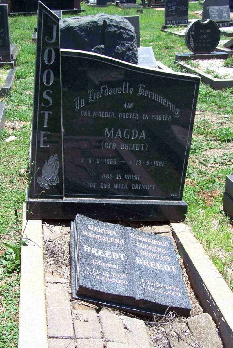JOOSTE Gerhardus Lourens Cornelius 1936-2000 &amp; Martha Magdalena MAREE 1935-2000 :: JOOSTE Magda nee BREEDT 1966-1991