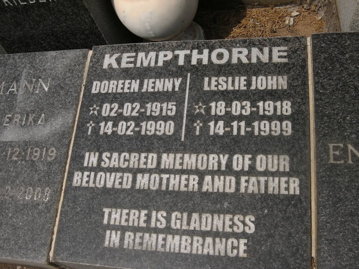 KEMPTHORNE Leslie John 1918-1999 &amp; Doreen Jenny 19151990