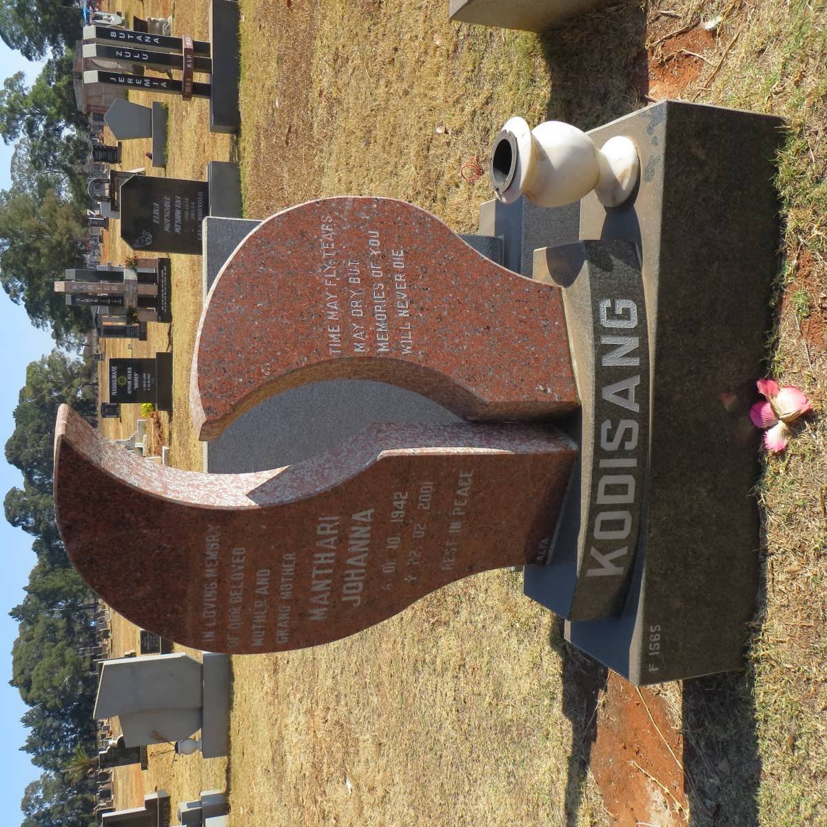 KODISANG Manthari Johanna 1942-2001