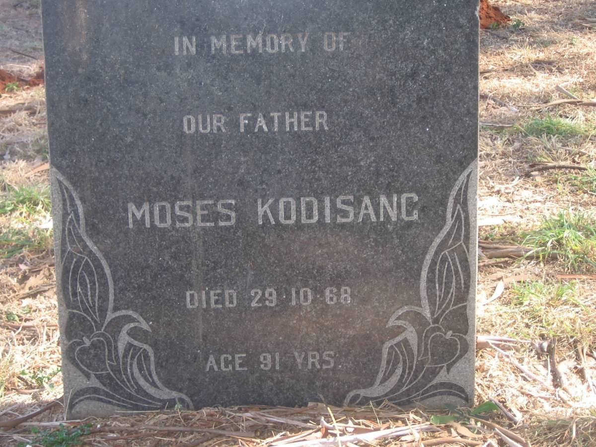 KODISANG Moses -1968