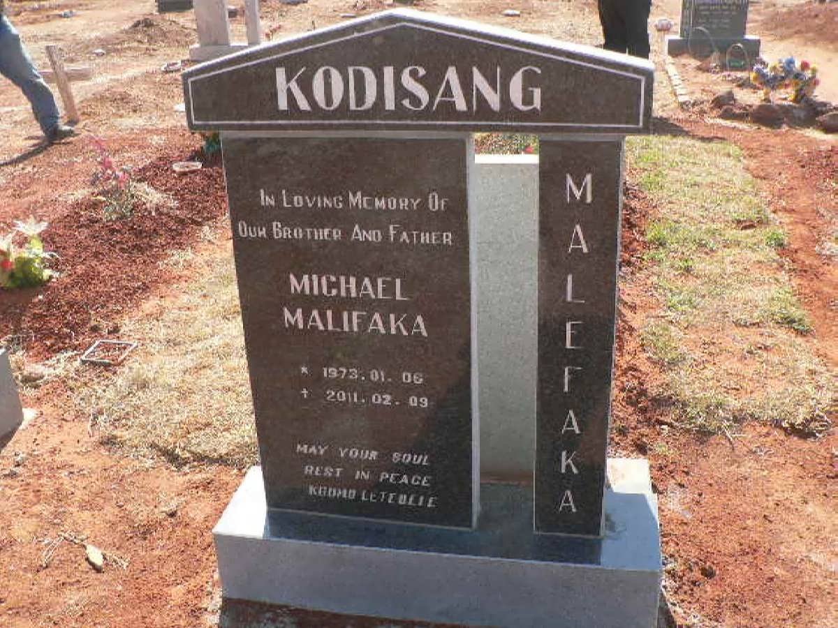 KODISANG Michael Malifaka 1973-2011