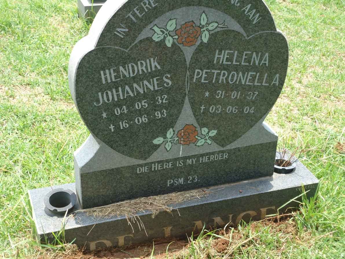 LANGE Hendrik Johannes, de 1932-1993 [32-93] &amp; Helena Petronella 1937-2004 [37-04]