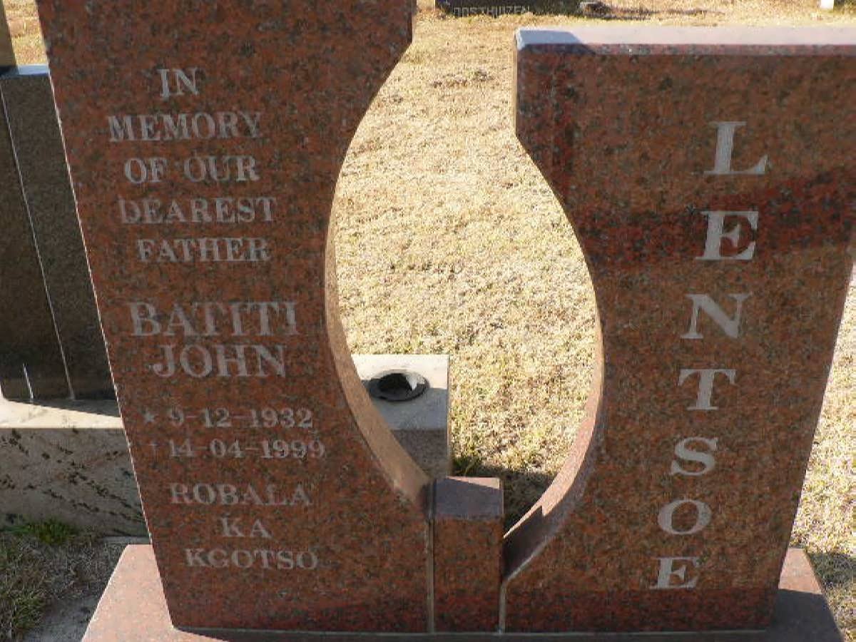 LENTSOE Batiti John 1932-1999