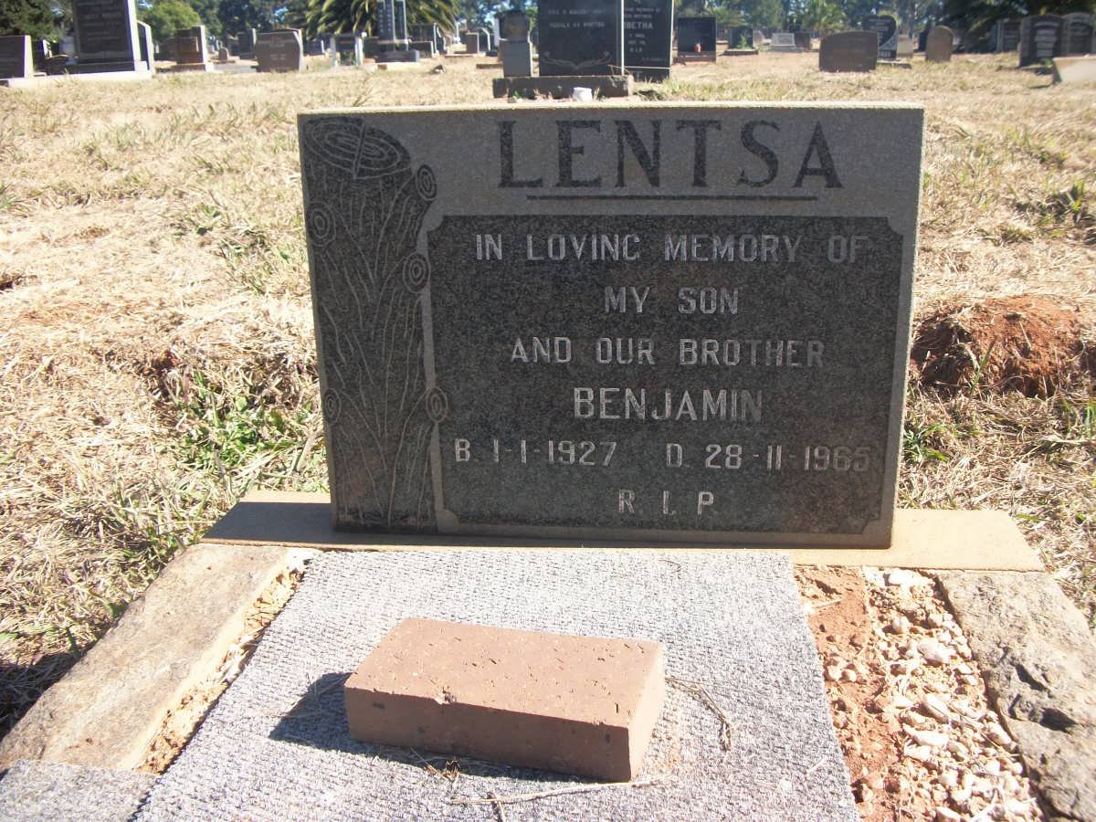 LENTSA Benjamin 1927-1965
