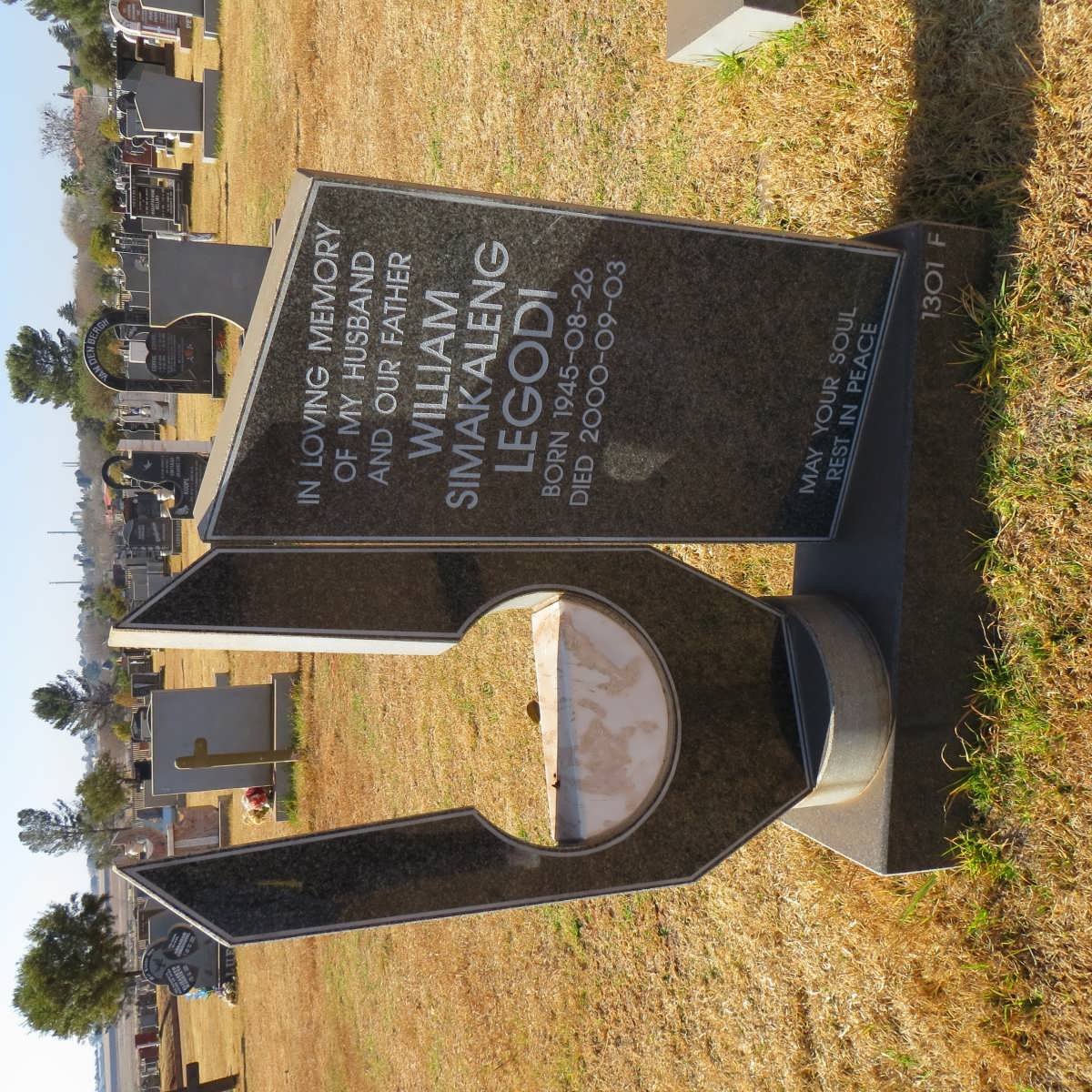 LEGODI William Simakaleng 1945-2000