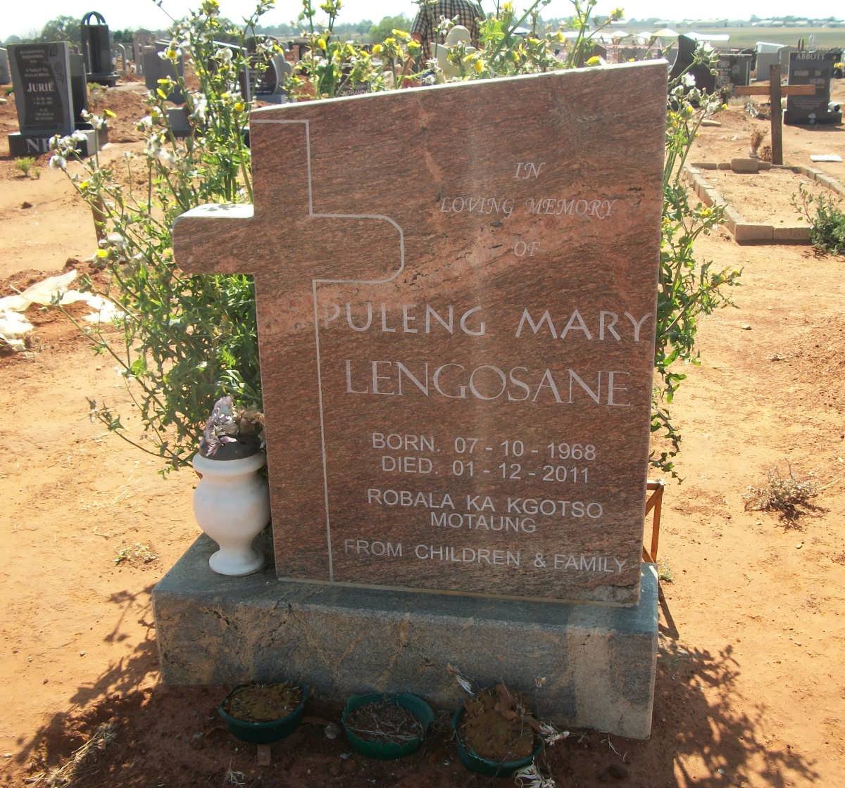 LENGOSANE Puleng Mary 1968-2011