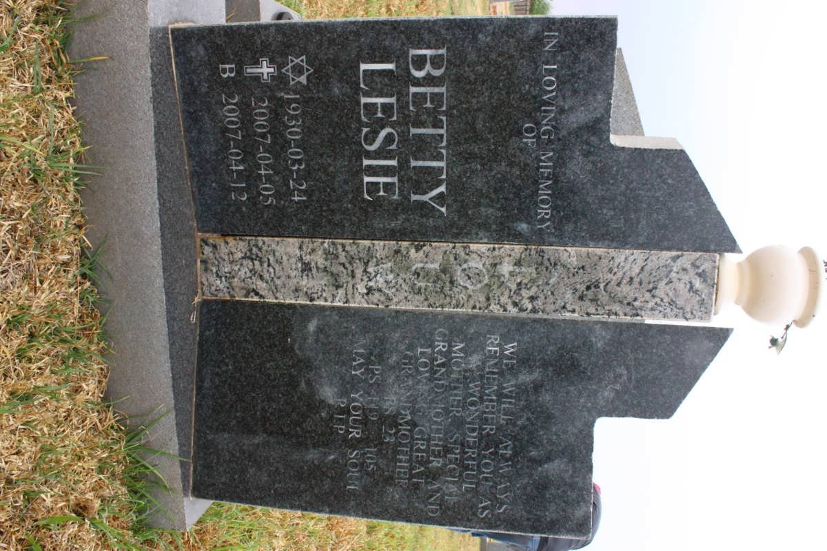 LOUW Betty Leslie 1930-2007
