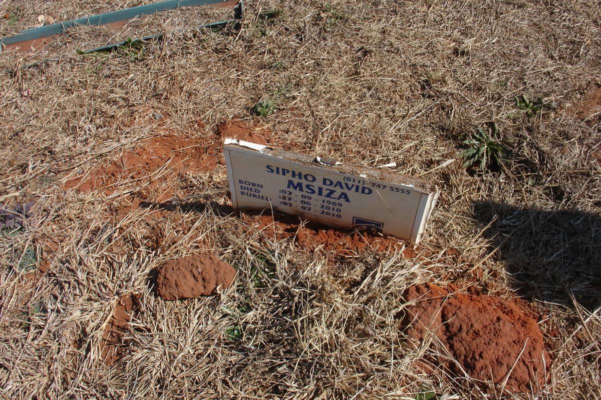 MSIZA Sipho David 1969-2010