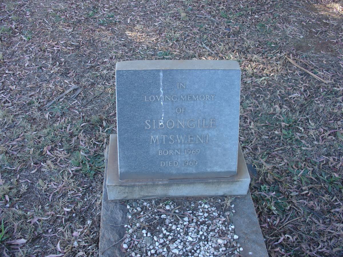 MTSWENI Sibongile 1969-1969