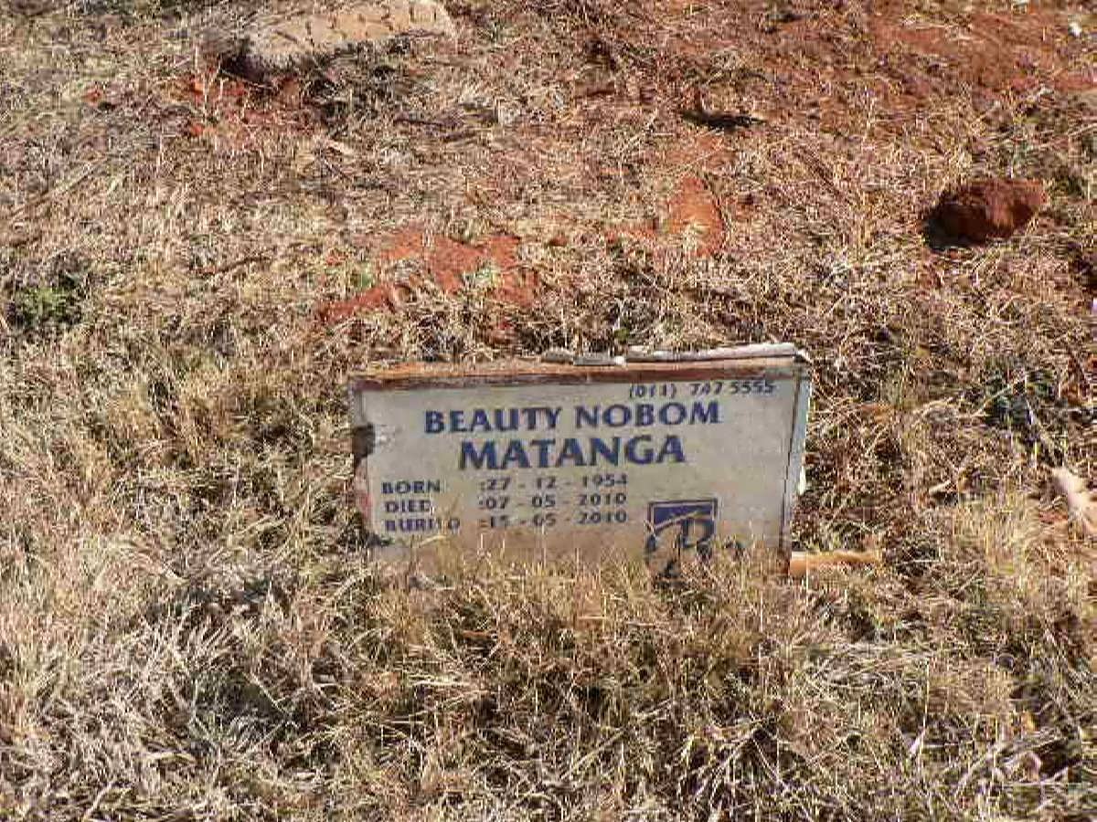 MATANGA Beauty Nobom 1954-2010
