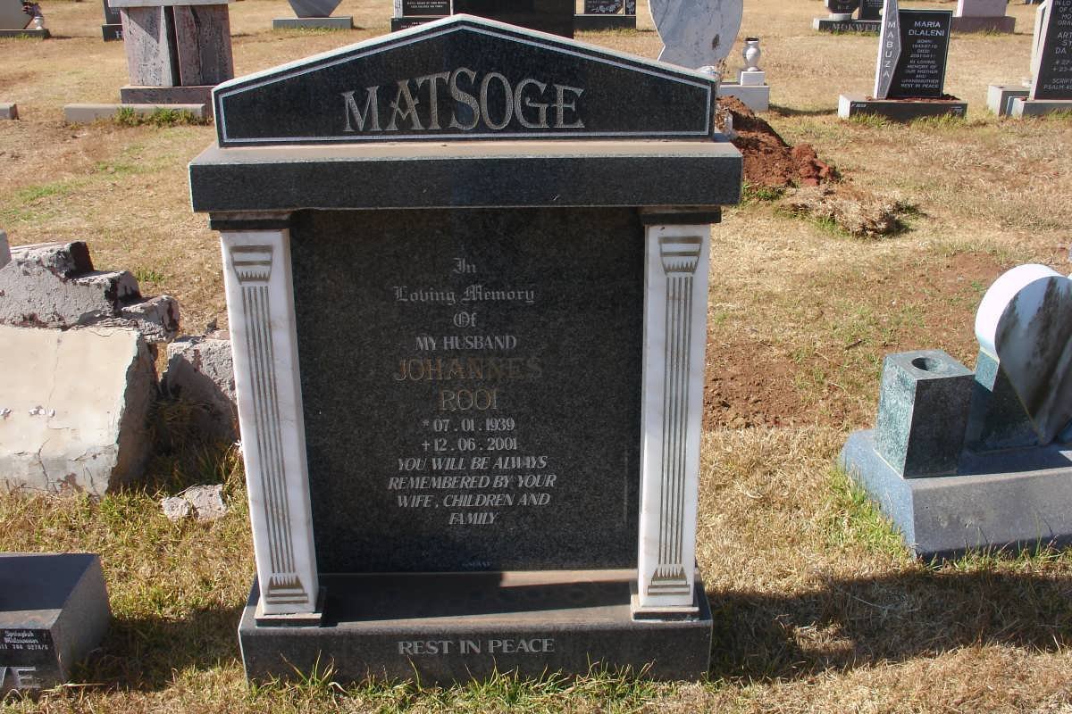 MATSOGE Johannes Rooi 1939-2001