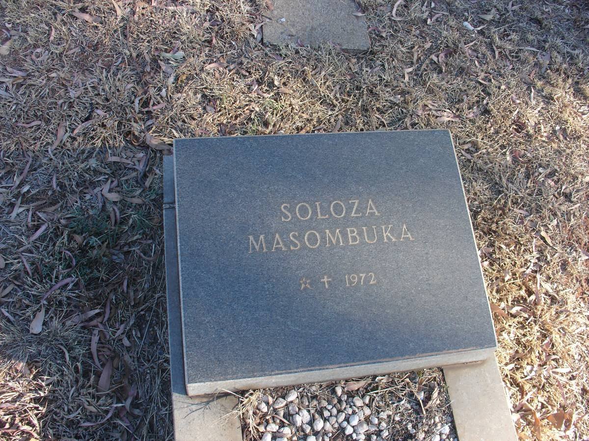 MASOMBUKA Soloza 1972-1972