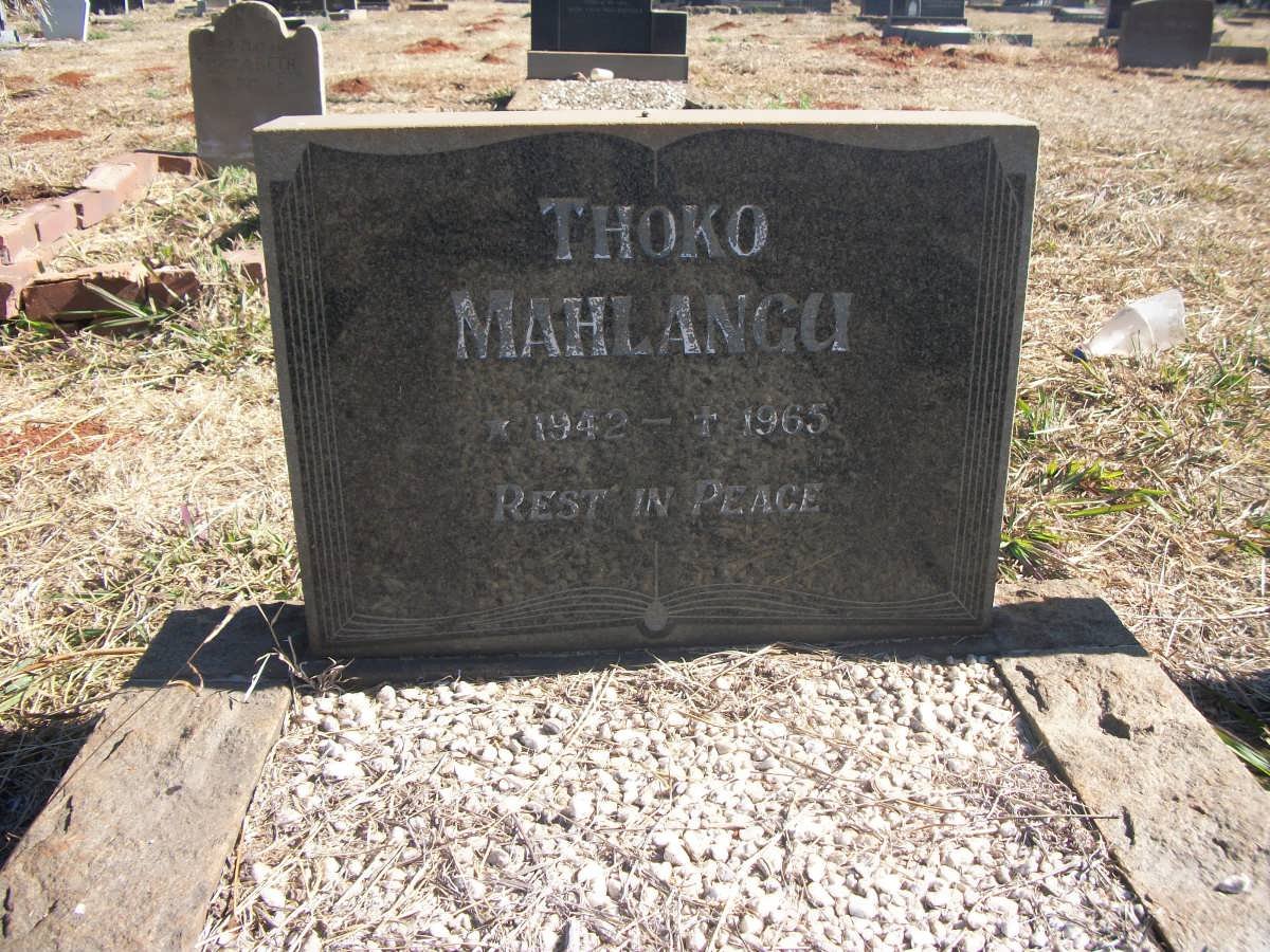 MAHLANGU Thoko 1942-1965