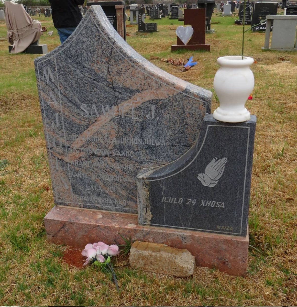 MAJOLA Samuel J.