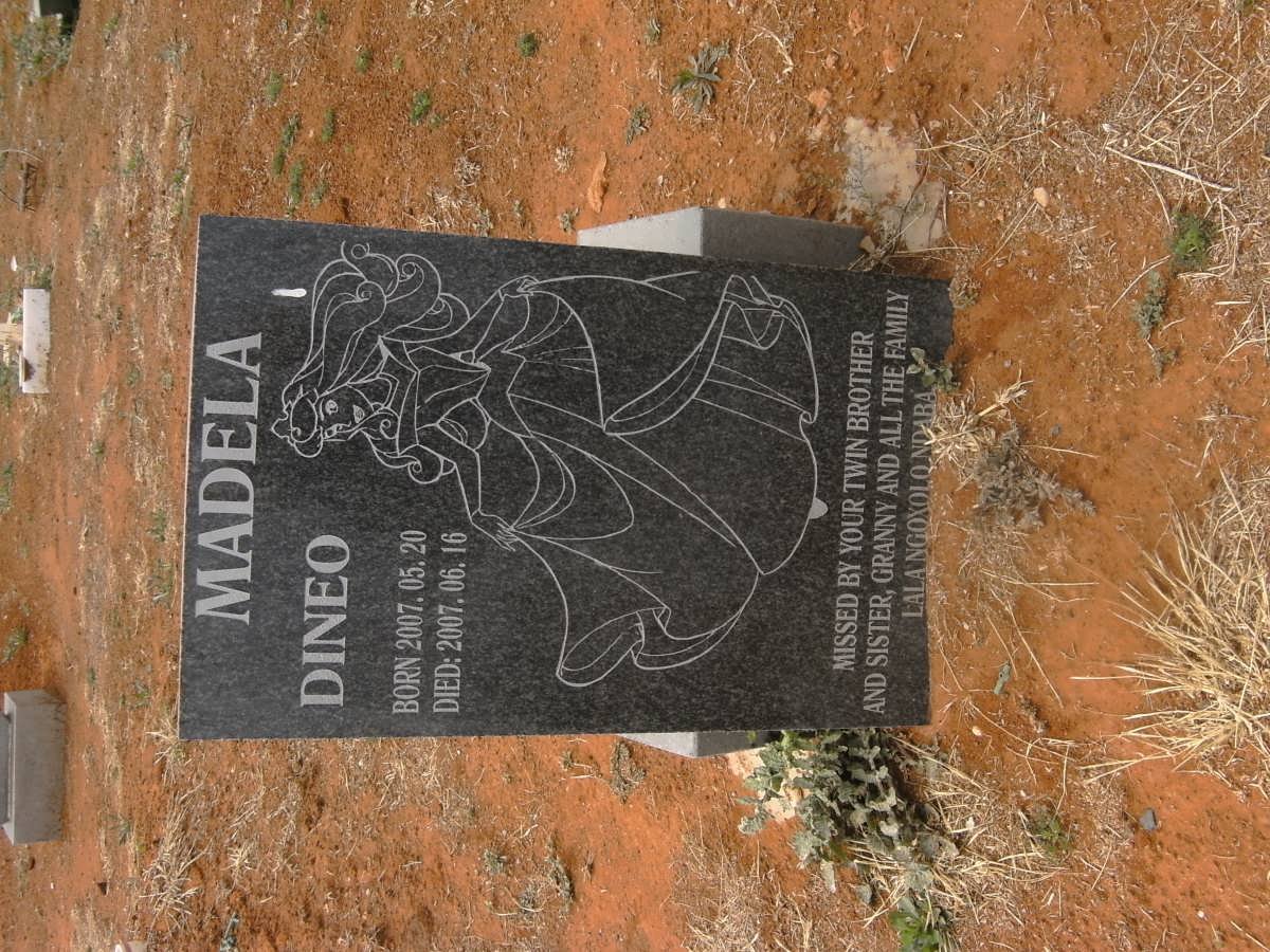 MADELA Dineo 2007-2007