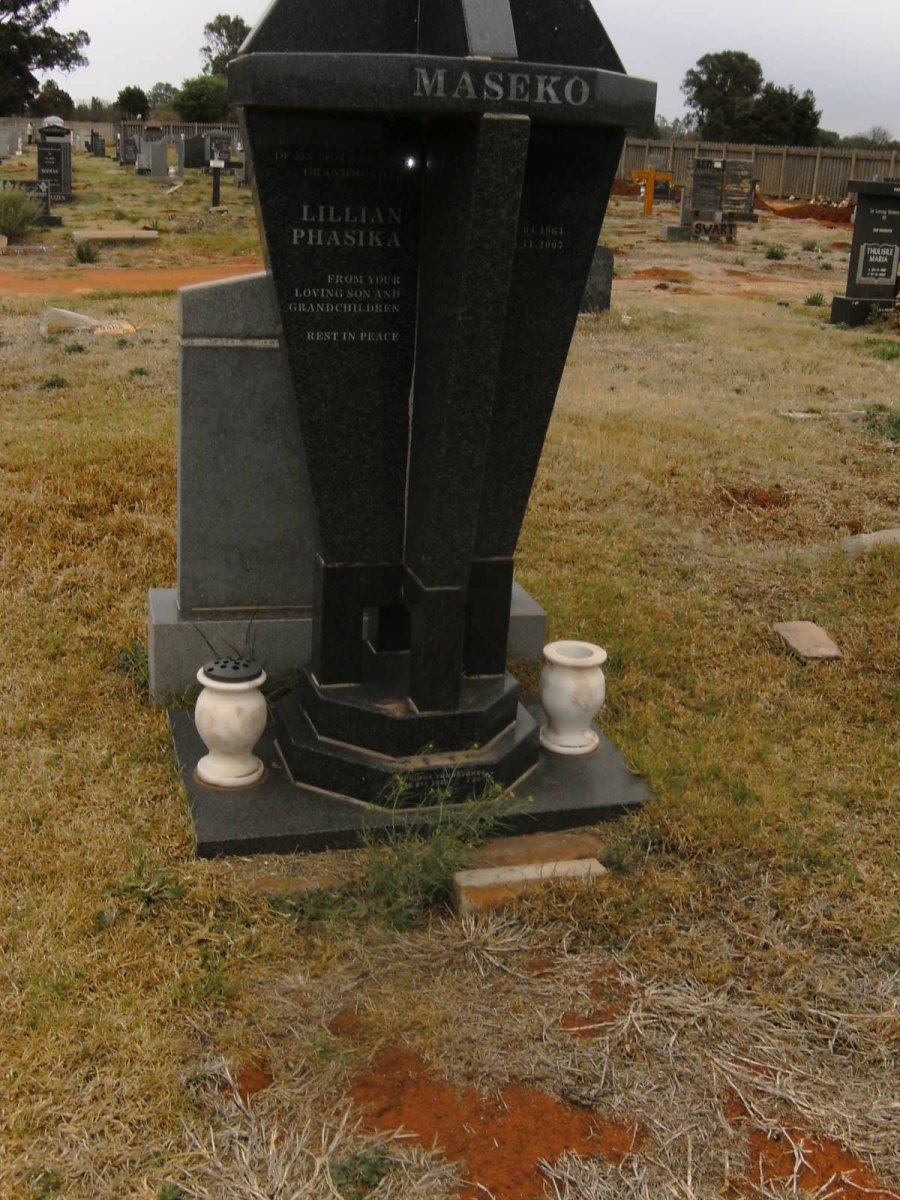 MASEKO Lillian Phasika 1964-2007