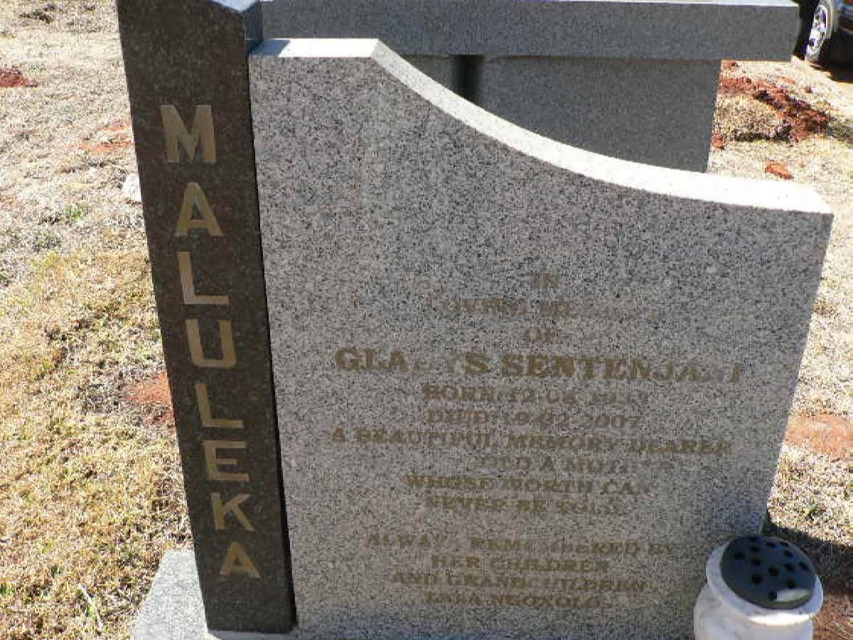 MAKULEKA Gladys Senttenjani  ??-2007