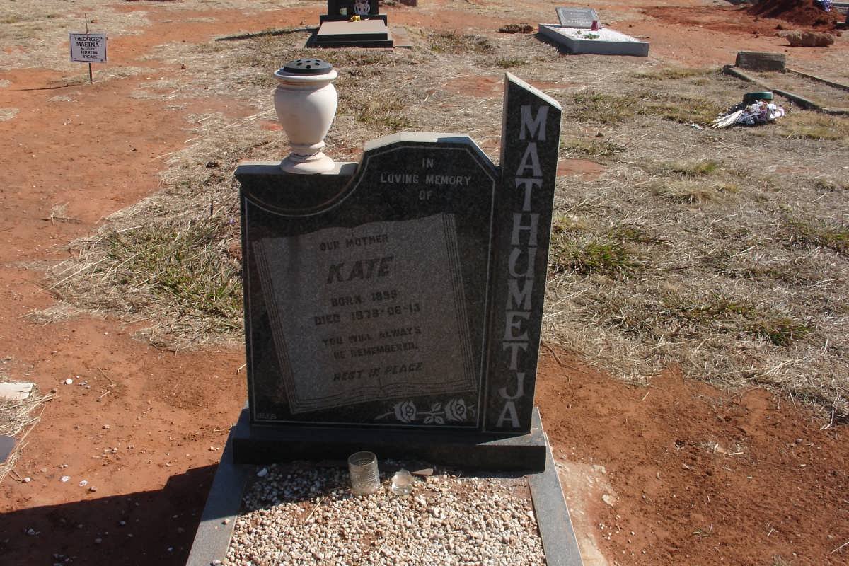 MATHUMETJA Kate 1895-1978