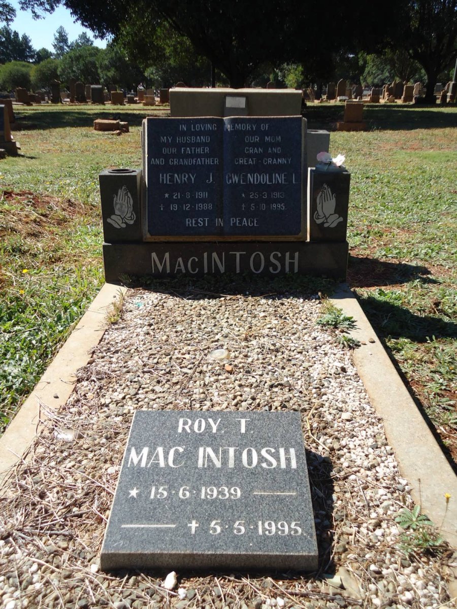 MacINTOSH Henry J. 1911-1988 &amp; Gendoline L. 1913-1995 :: MAC INTOSH Roy T. 1939-1995