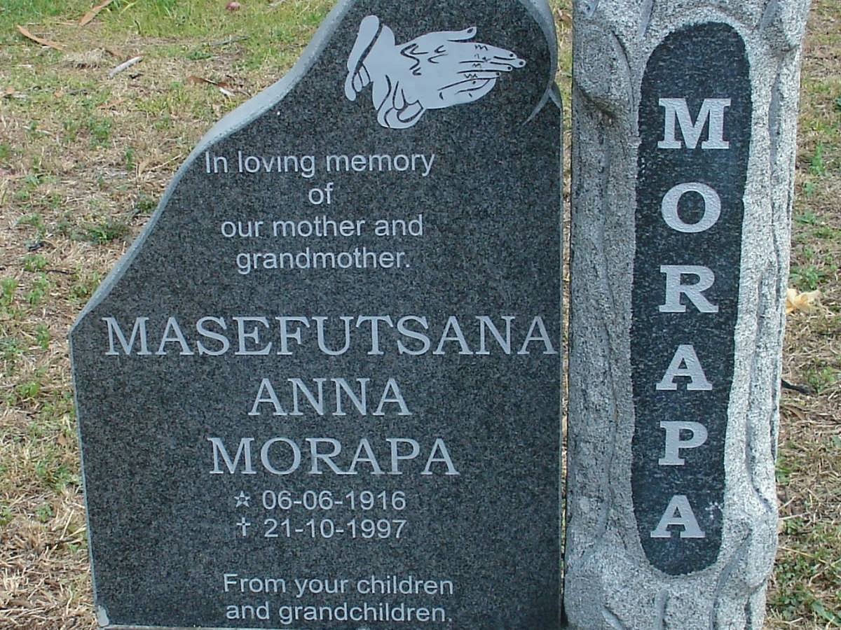 MORAPA Masefutsana Anna Morapa 1916-1997