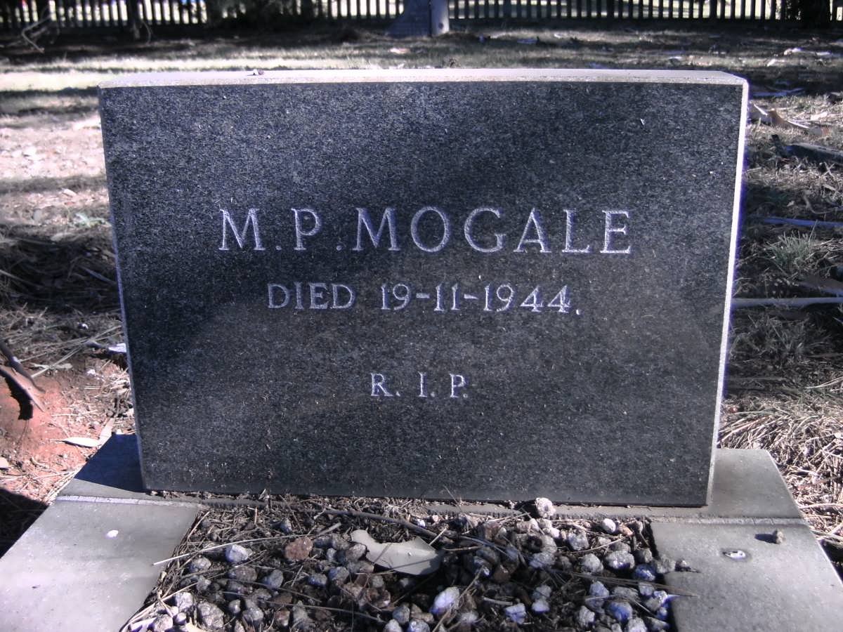 MOGALE M.P. -1944