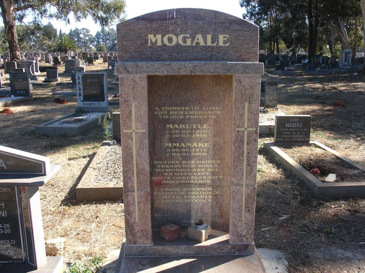 MOGALE Marutle 1910-1976 &amp; Mmanake 1912-2006