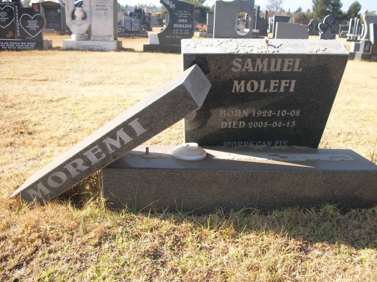 MOREMI Samuel Molefi 1922-2005