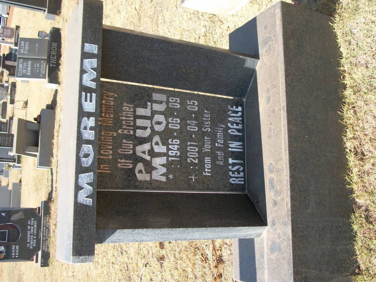 MOREMI Paul Mpou 1946-2001