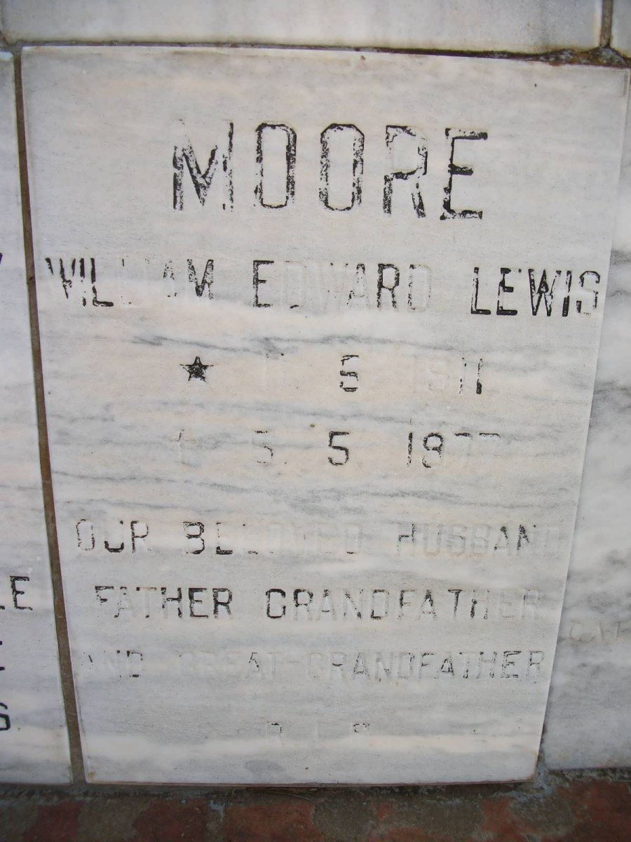MOORE William Edward Lewis 1911-1977