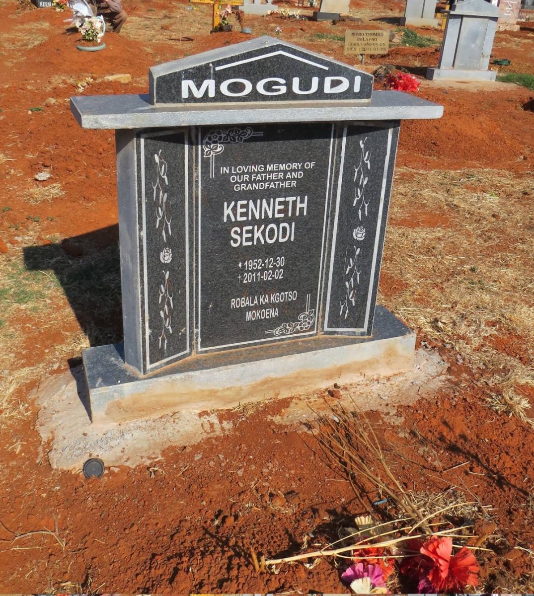 MOGUDI Kenneth Sekodi 1952-2011