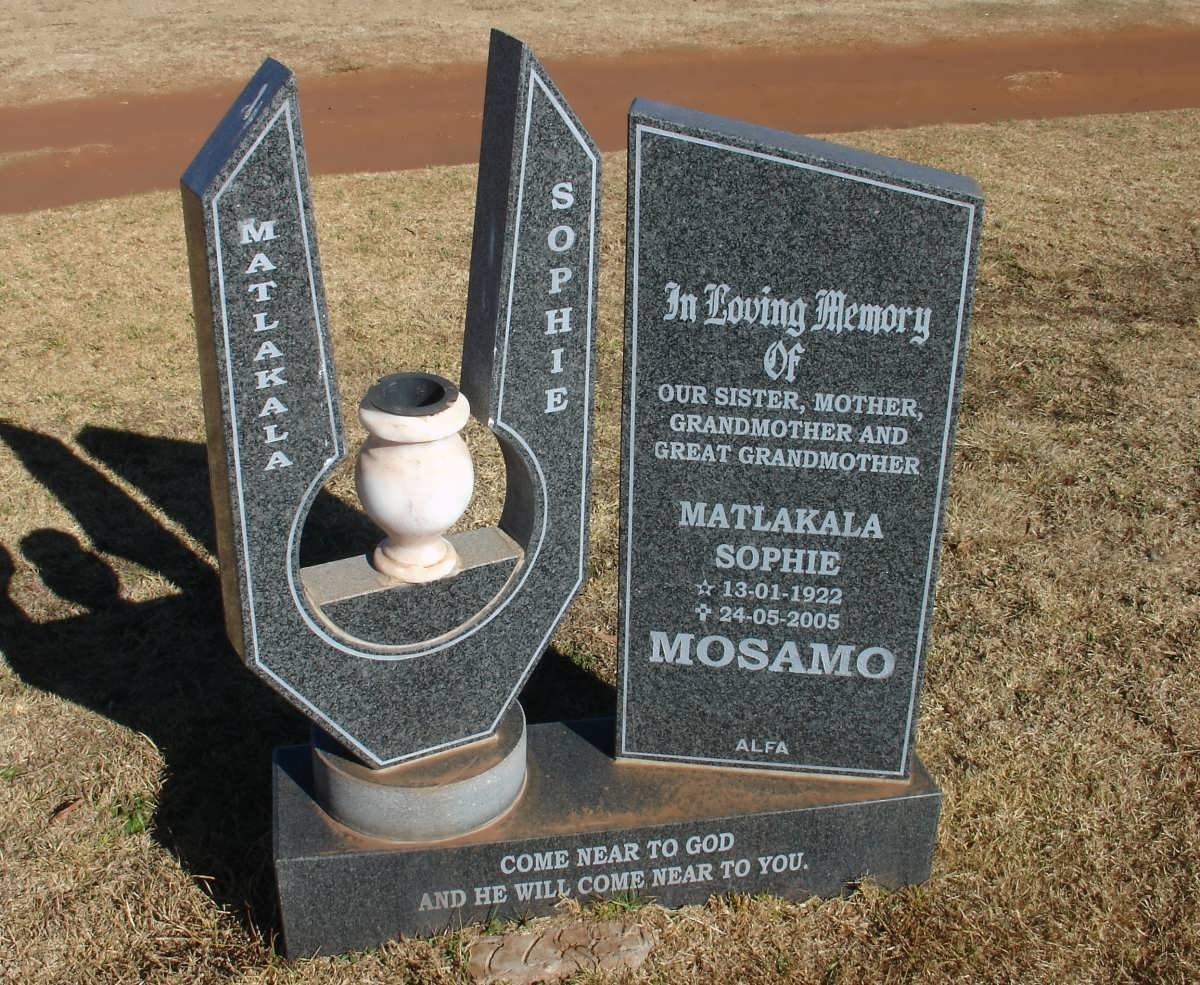 MOSAMO Matlakala Sophie 1922-2005