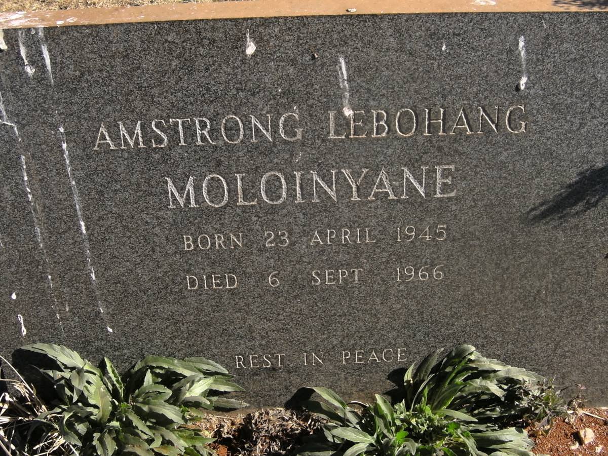 MOLOINYANE Amstrong Lebohang 1945-1966