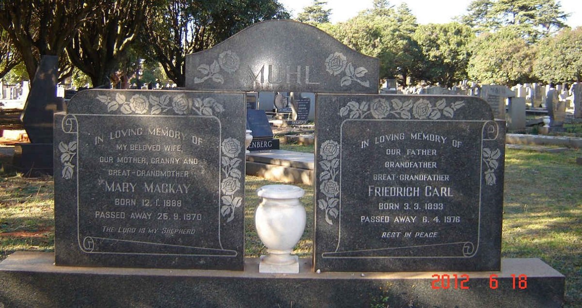 MUHL Friedrich Carl 1893-1976 &amp; Mary Mackay 1888-1970