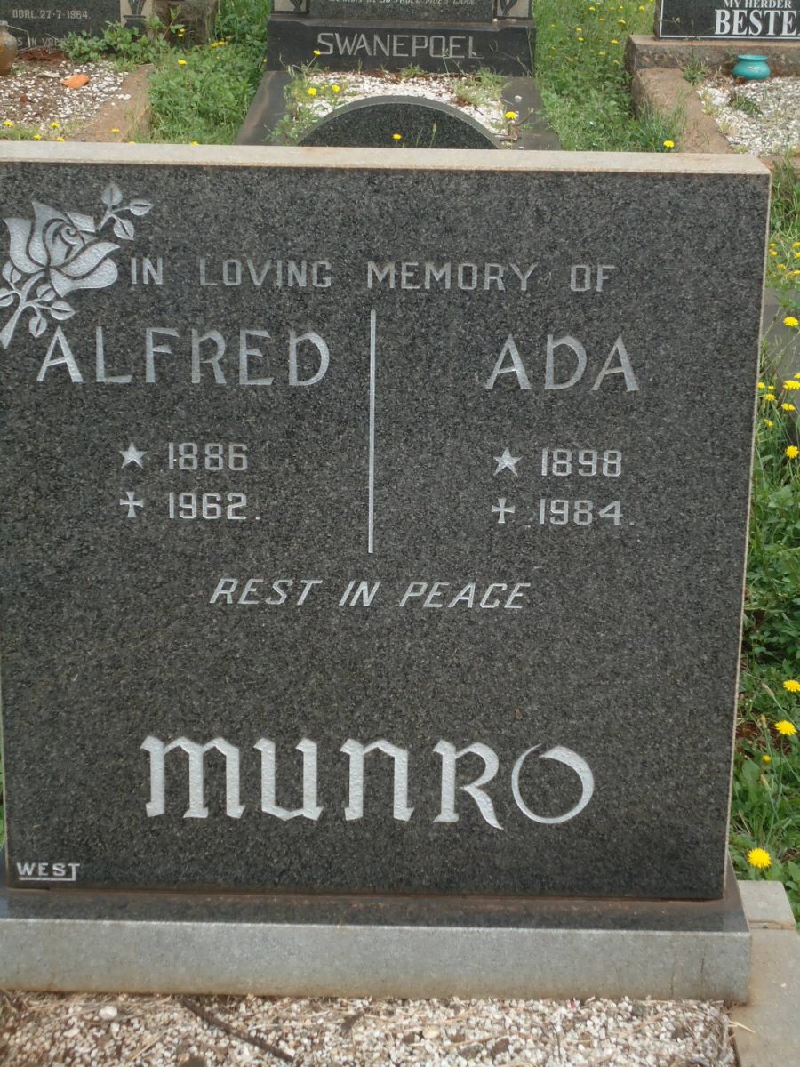 MUNRO Alfred 1886-1962 &amp; Ada 1898-1984