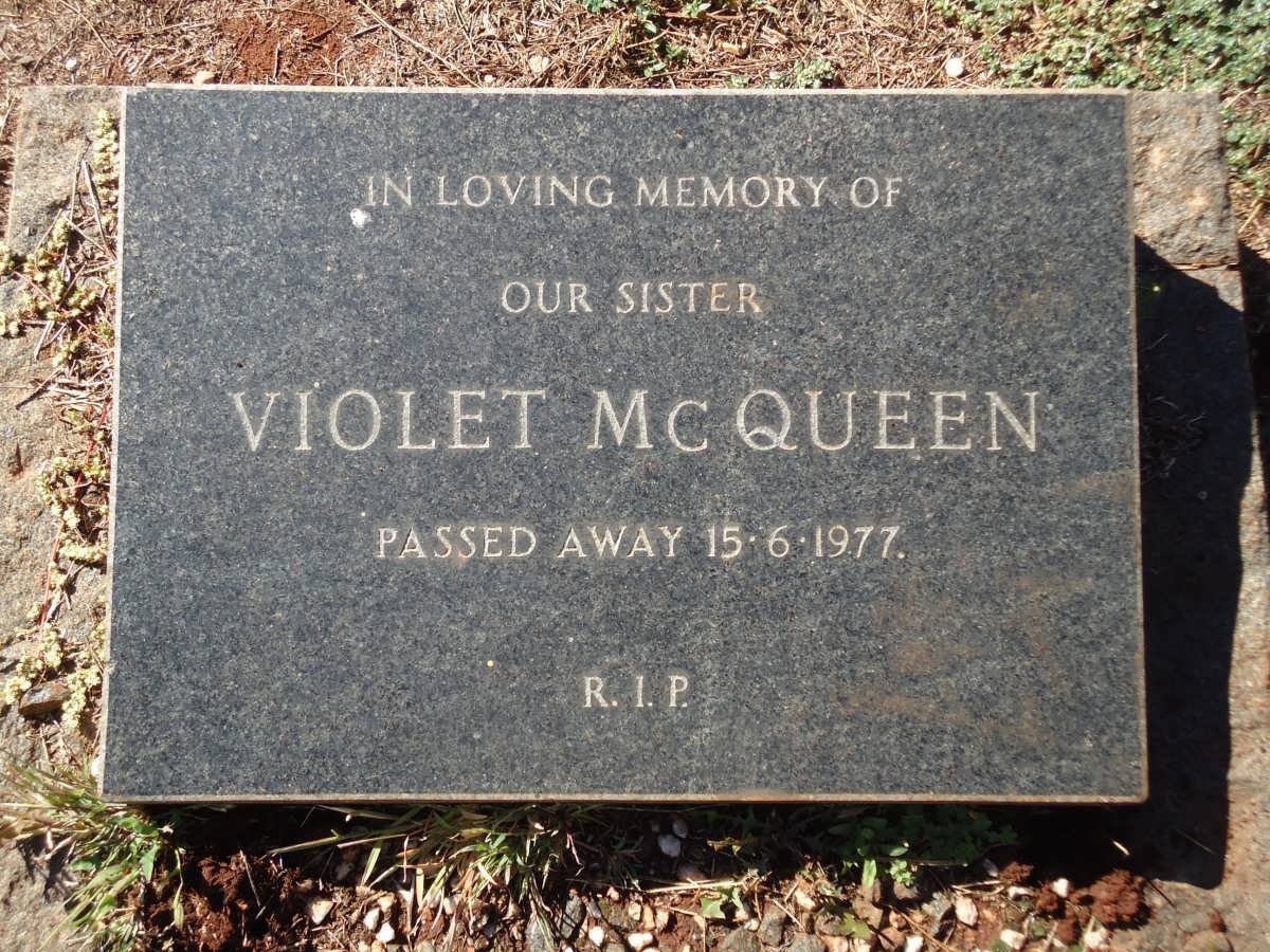 McQUEEN Violet -1977