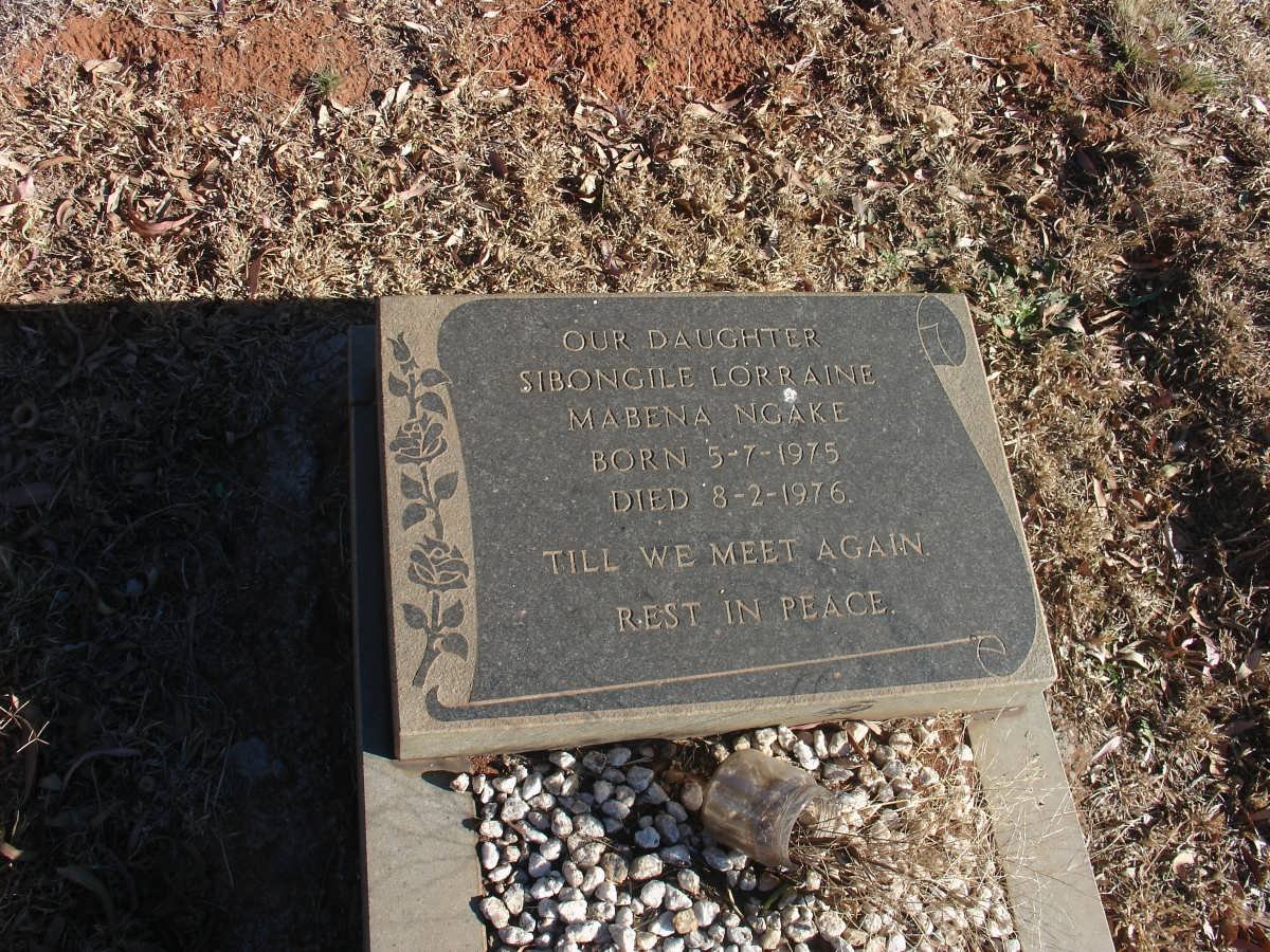NGAKE Sibongile Lorraine Mabena 1975-1976