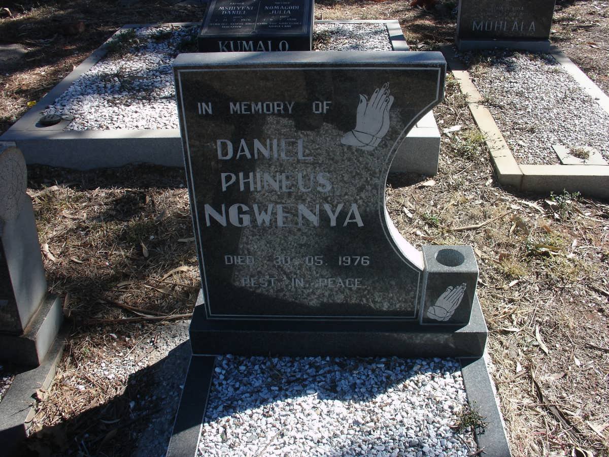 NGWENYA Daniel Petrus -1976