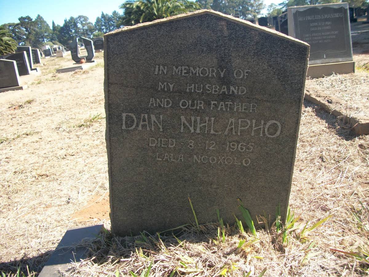 NHLAPHO Dan -1965