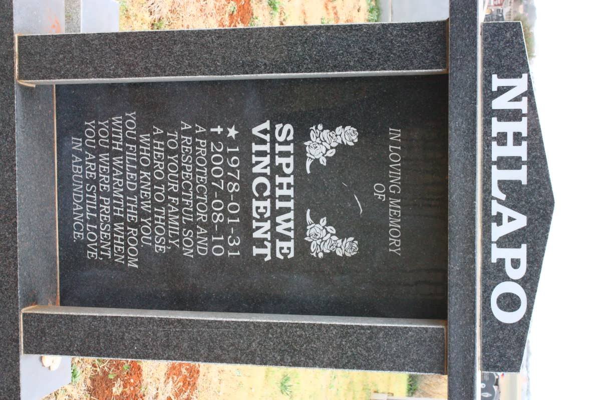 NHLAPO Siphiwe Vincent 1978-2007
