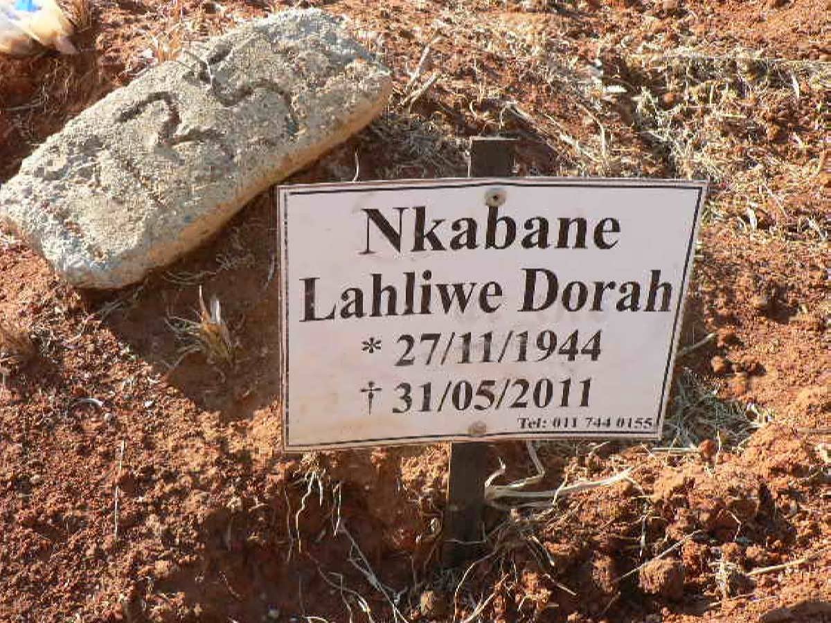 NKABANE Lahliwe Dorah 1944-2011