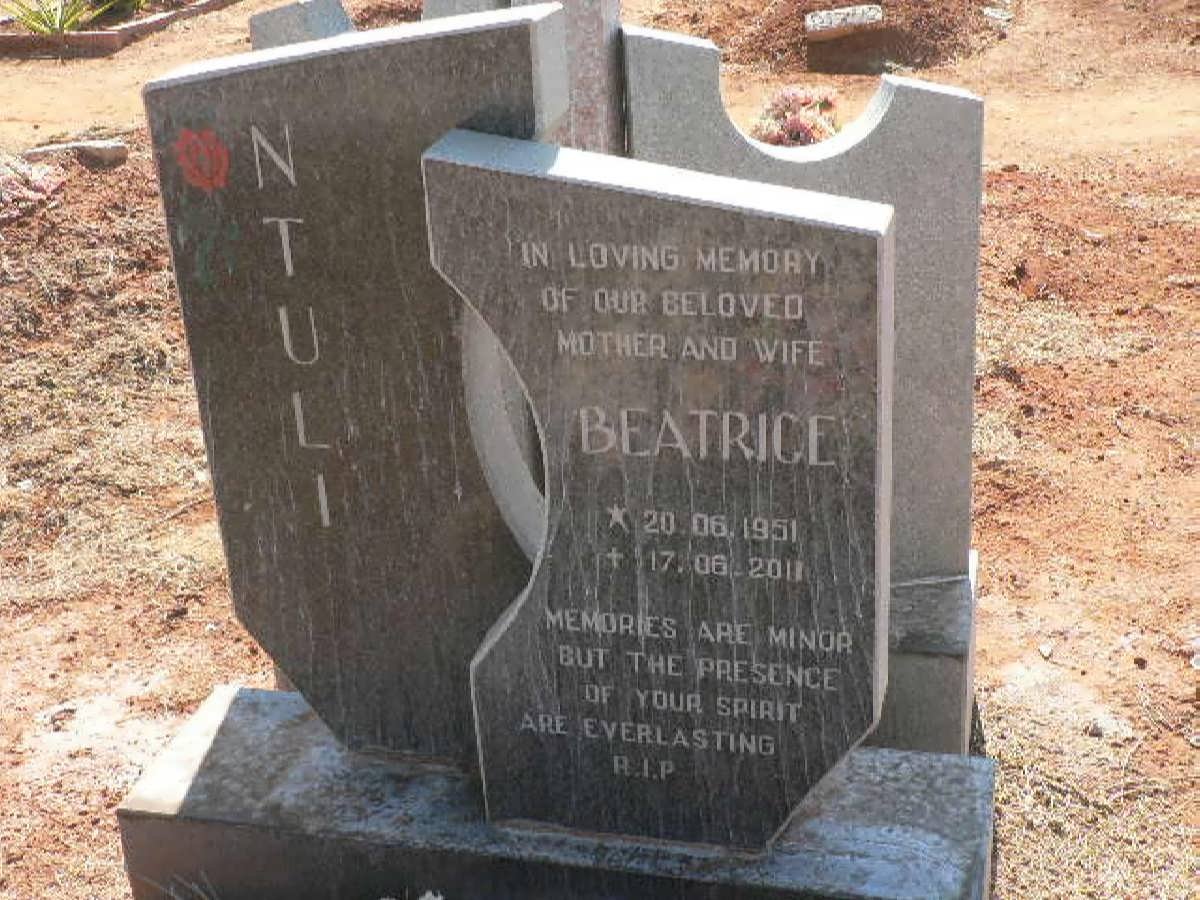 NTULI Beatrice 1951-2011
