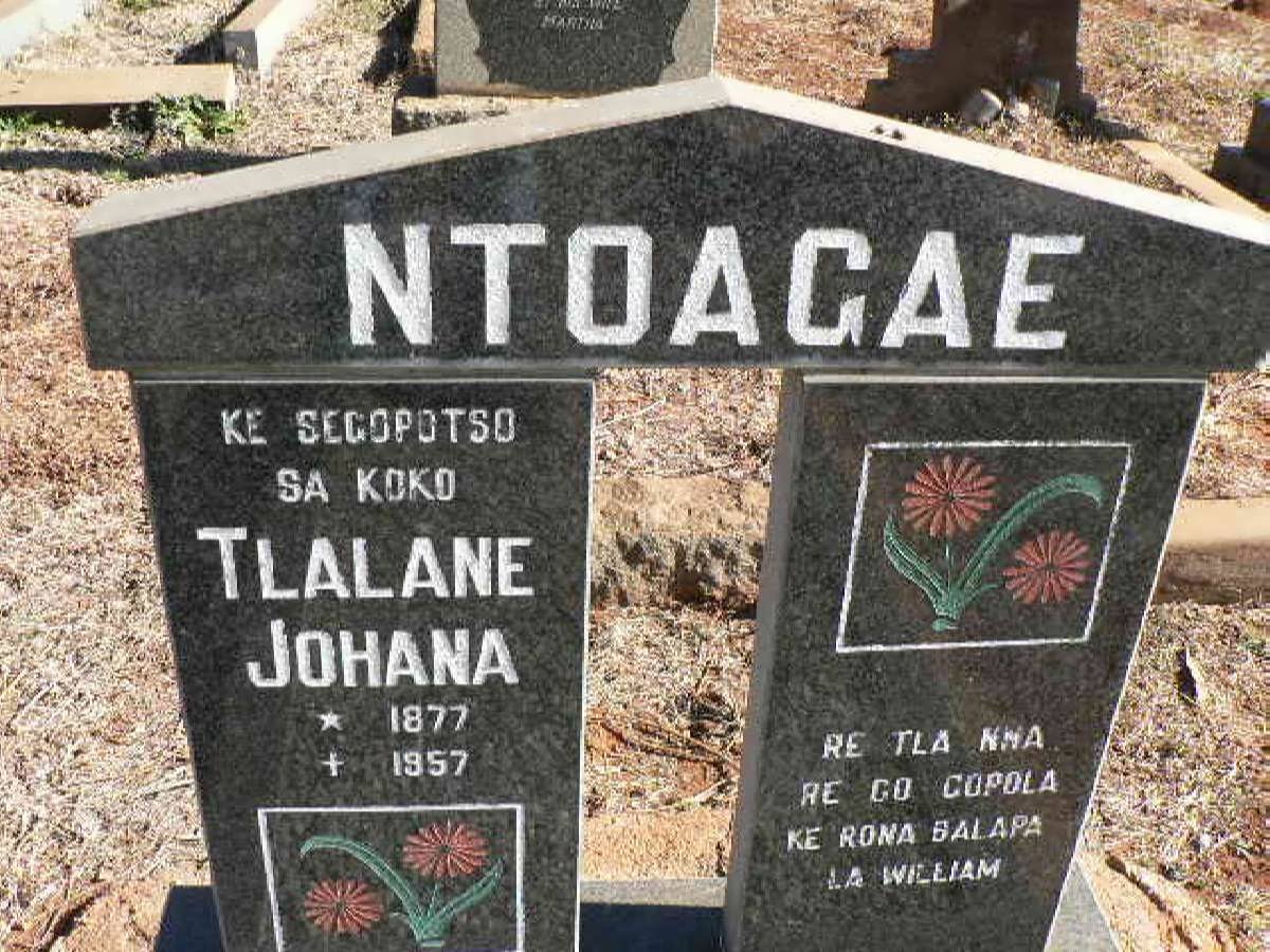 NTOAGAE Thlalane Johana 1877-1957