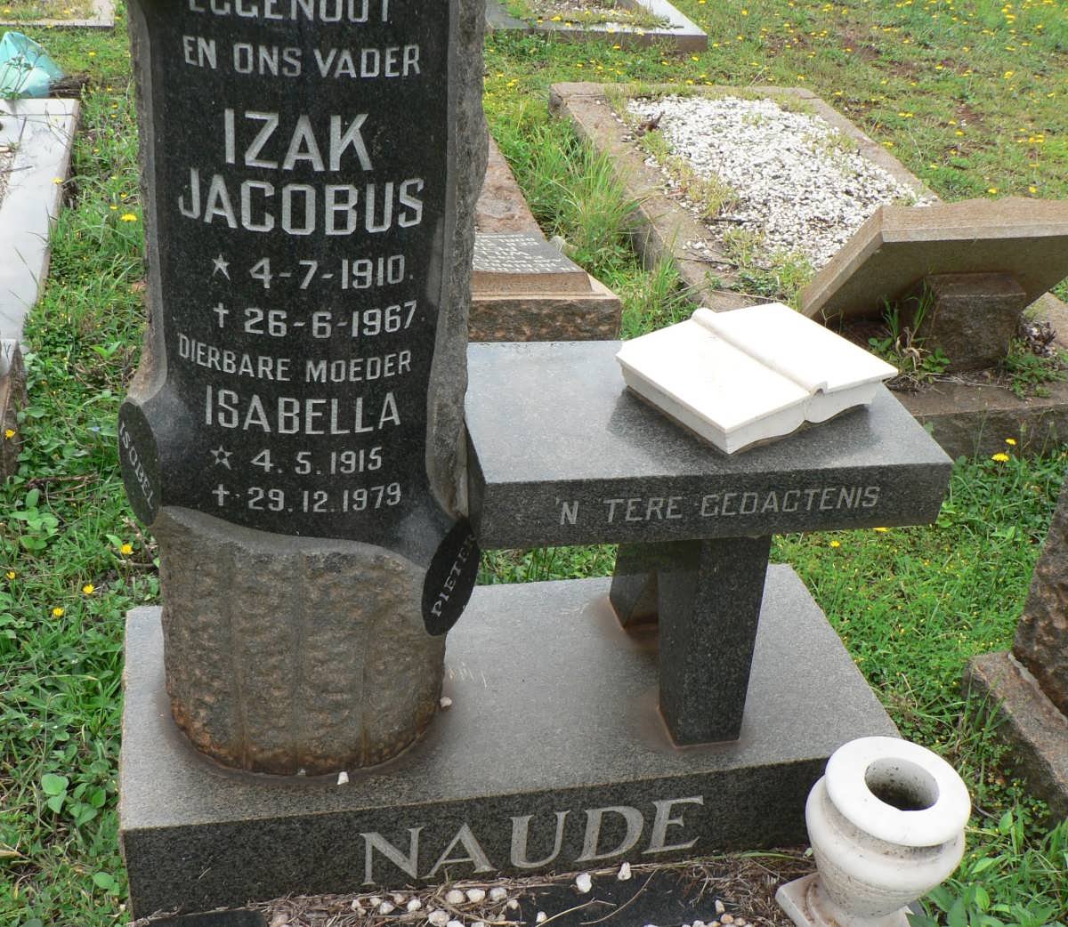 NAUDE Izak Jacobus 1910-1967 &amp; Isabella 1915-1979
