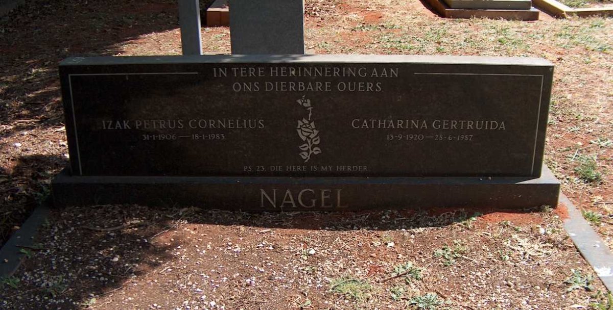 NAGEL Izak Petrus Cornelius 190?- 19?? &amp; Catharina Gertruida 19?0-19??