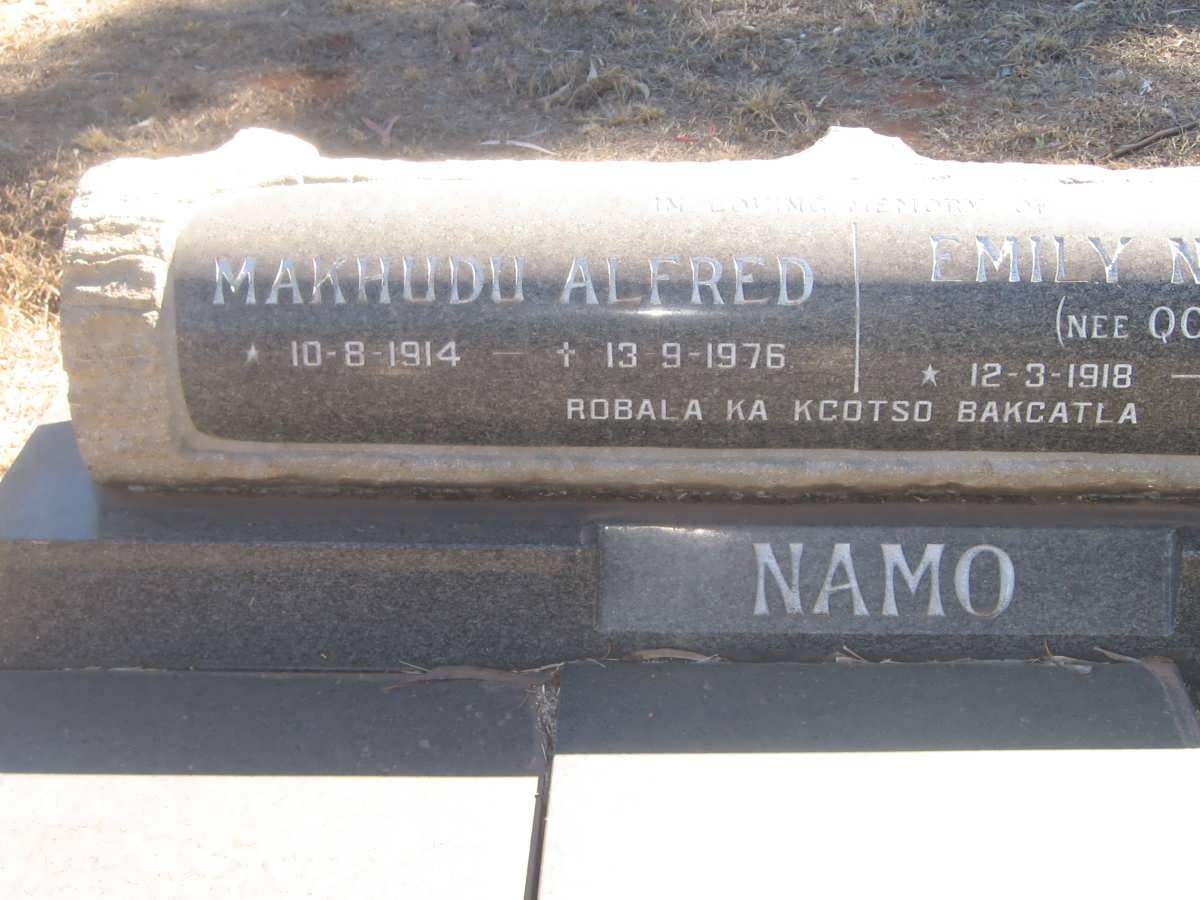 NAMO Makhudu Alfred 1914-1976 &amp; Emily Ntsoaki QOBOSE 1918-