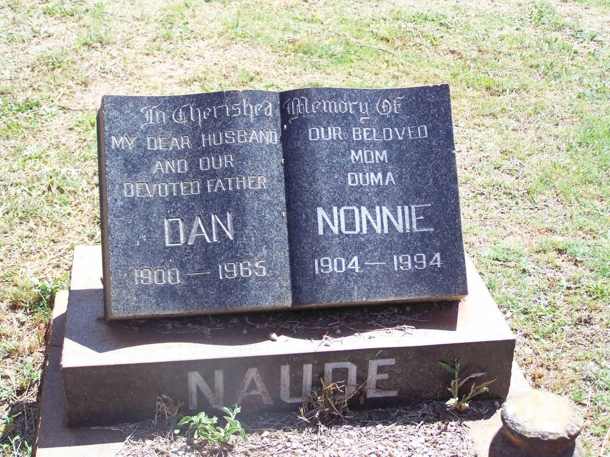 NAUDE Dan 1900-1965 &amp; Nonnie 1904-1994