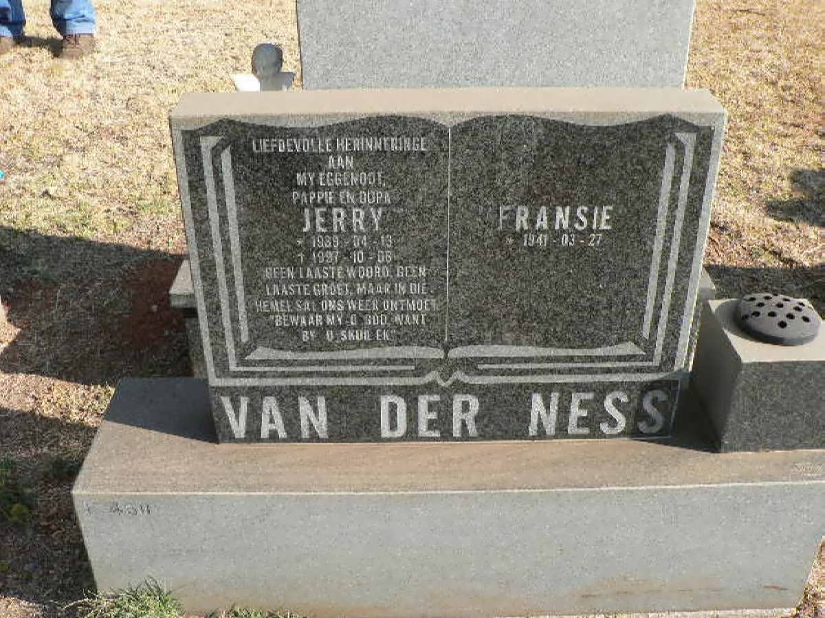 NESS Jerry, van der 1939-1997 &amp; Fransie 1941-