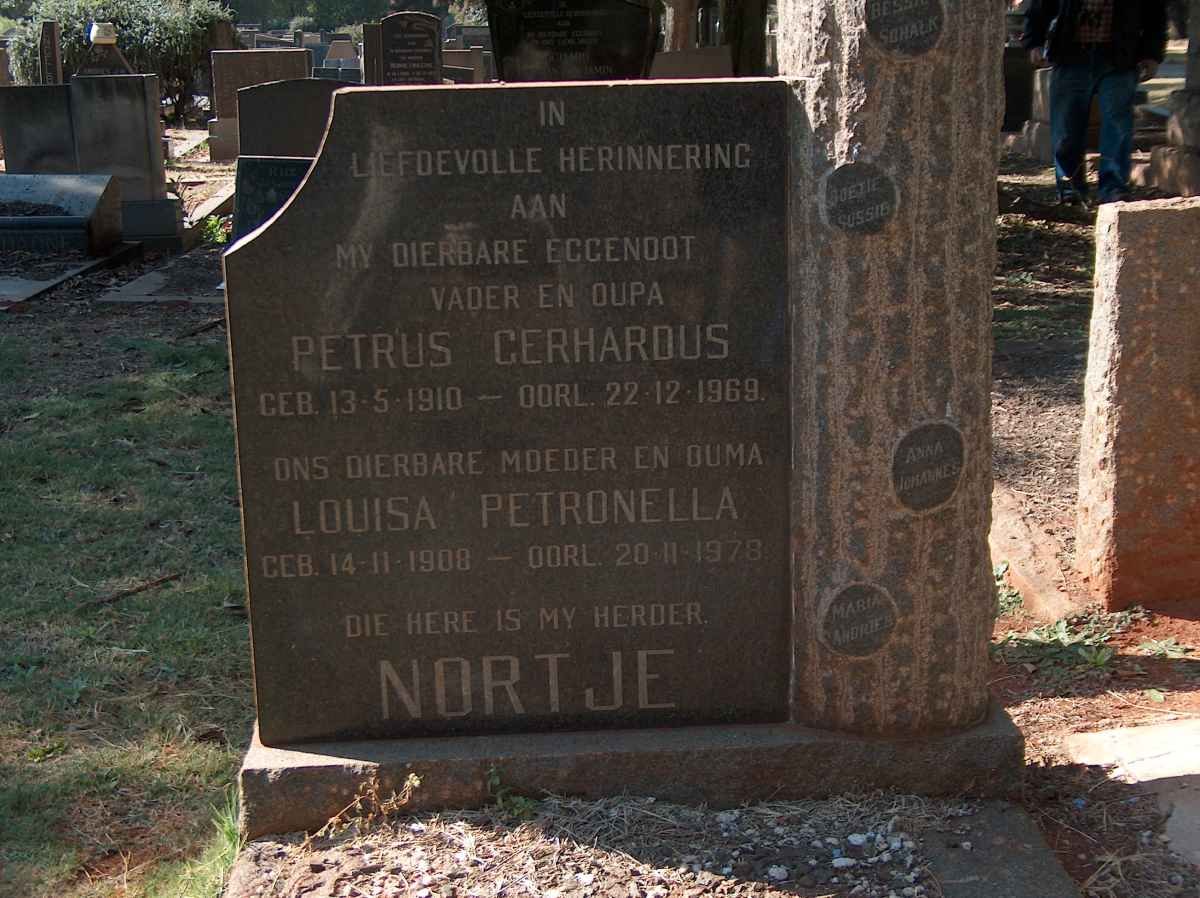 NORTJE Petrus Gerhardus 1910-1969 &amp; Louisa Petronella 1908-1978