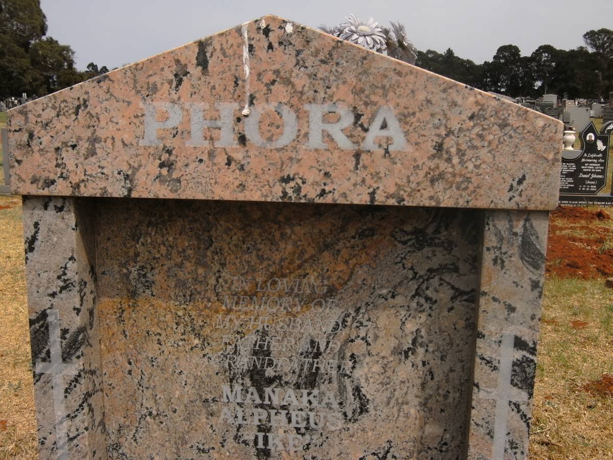 PHORA Kumalo Manaka Alpheus 1945-2003