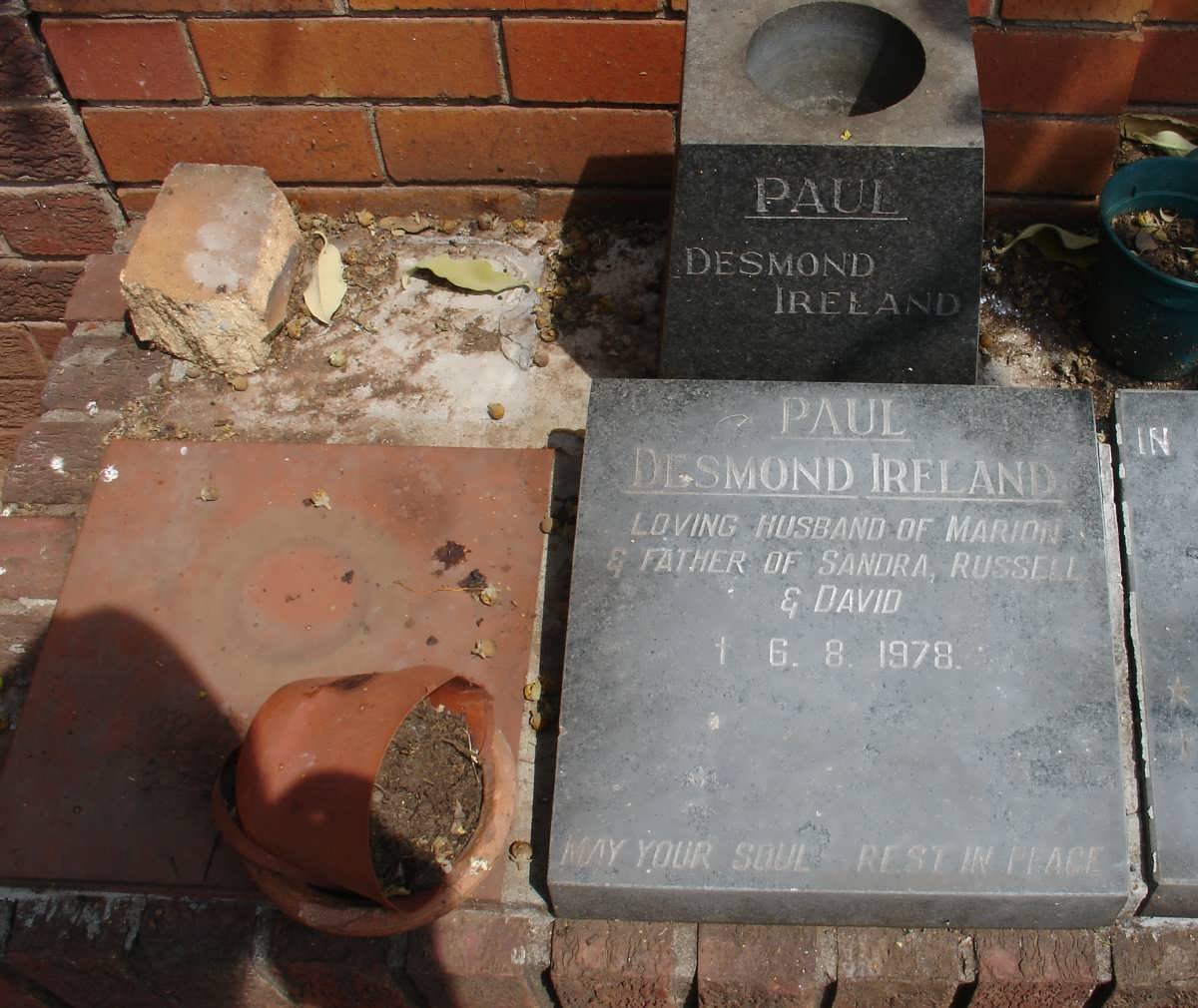 PAUL Desmond Ireland -1978